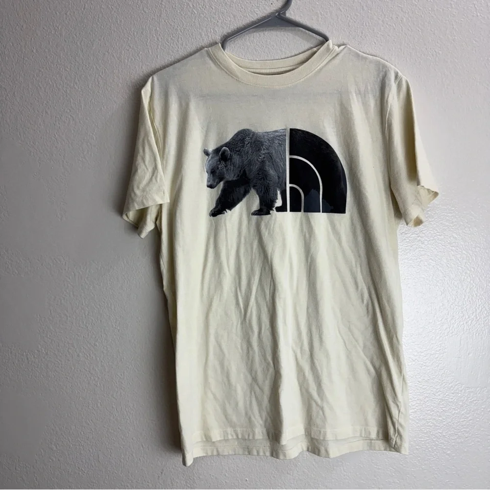 The North Face Bear Shirt Size Medium